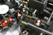 Maszyna Goldberga z Lego