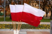 Flaga Polski – jak ją poprawnie wieszać