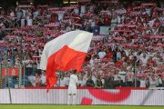 UEFA wszczęła postępowanie przeciw Polsce przez zachowanie kibiców podczas meczu z Włochami