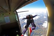 Polski skoczek spadochronowy chce pobić światowy rekord