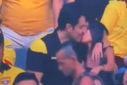Poszedł z kochanką na mecz. Ich pocałunek zobaczyły 22 mln widzów