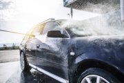 Mandaty za mycie samochodu i wymianę opon