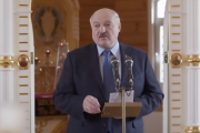 Polacy są tak biedni i głodni, że stoją pod białoruską granicą i proszą o wpuszczenie – tak twierdzi Łukaszenko