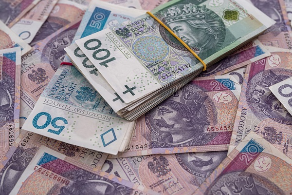 20-50-100-pln-pile-polish-money-zloty-zl (1).jpg