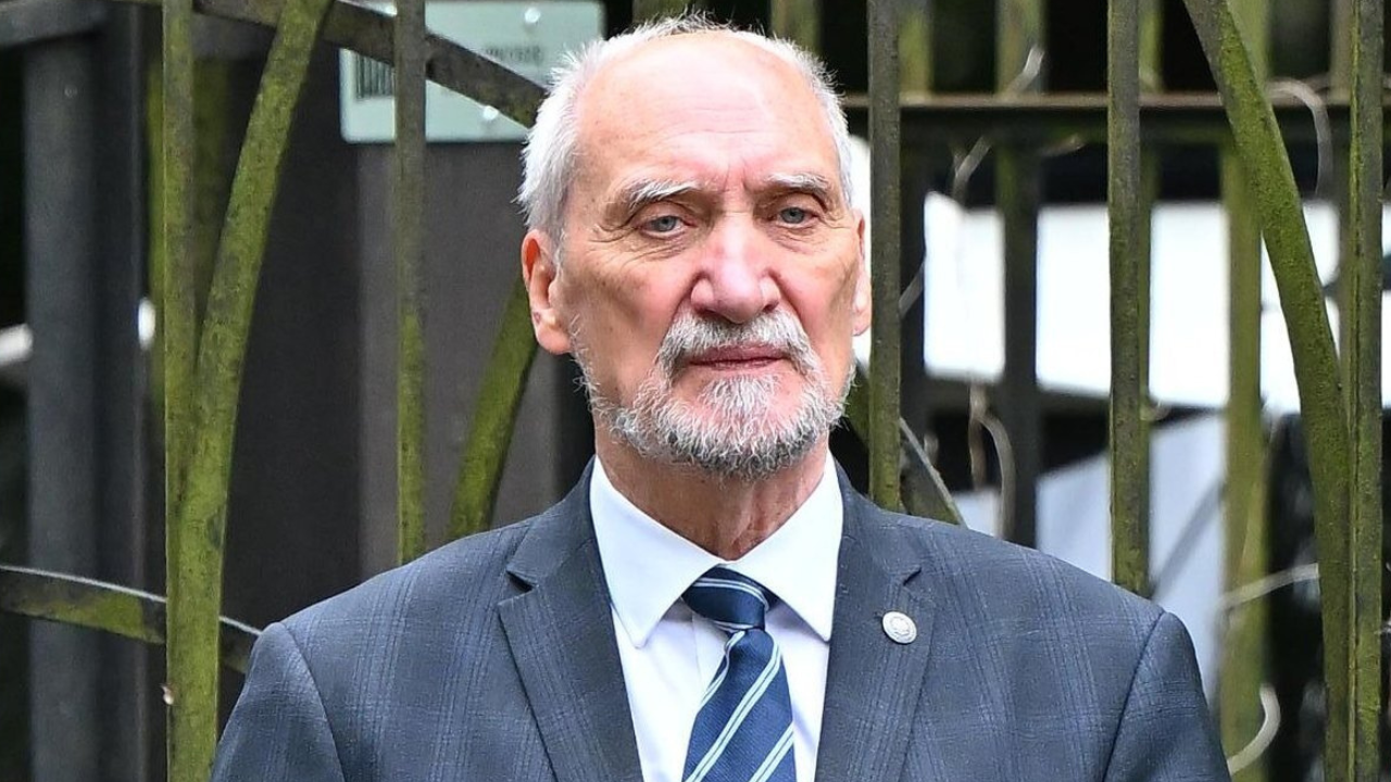 Antoni Macierewicz Antoni Macierewicz