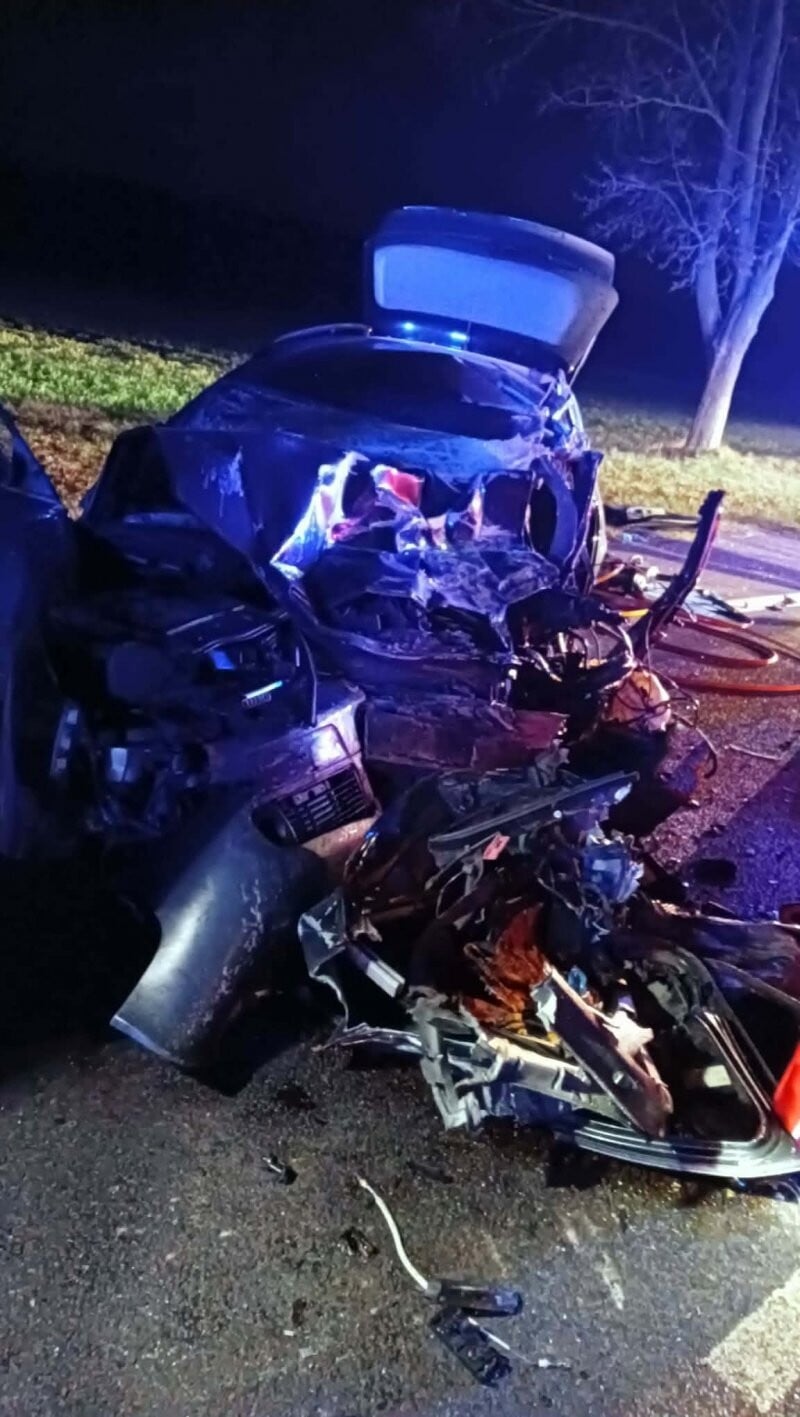 medium-a457102e-f1c8-4c5a-a723-7c0a724493ec medium-a457102e-f1c8-4c5a-a723-7c0a724493ec