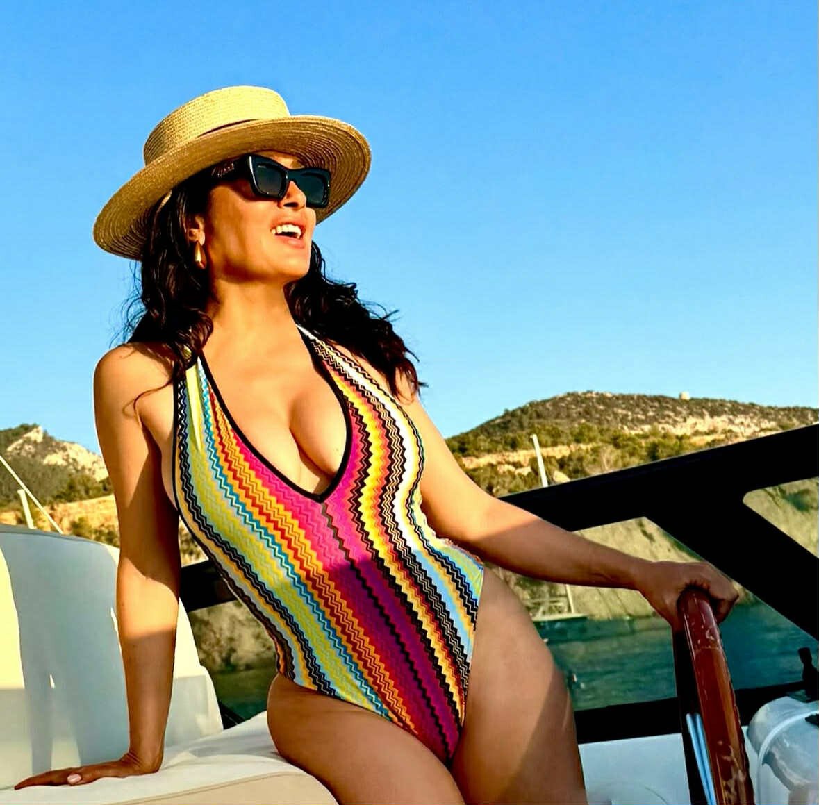 82710fe9-4c6e-4efb-b5a8-e9c6d84817de 82710fe9-4c6e-4efb-b5a8-e9c6d84817de