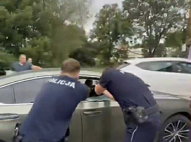 065f6b7c-458f-46fd-b274-0281a188123c-41be65c24fed09bebebc723045936f60_e6998c 065f6b7c-458f-46fd-b274-0281a188123c-41be65c24fed09bebebc723045936f60_e6998c