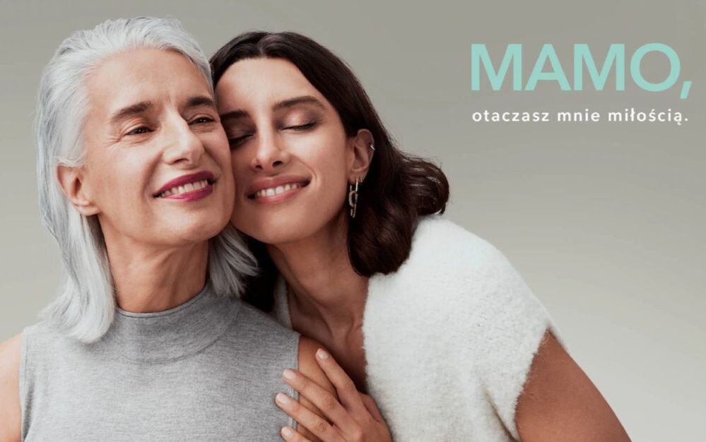 douglas-kampania-mamo-otaczasz-mnie-miloscia-5-2-25-2-3587de5e3-b26c52e4ef64aa97882dbe4_b8dcd6