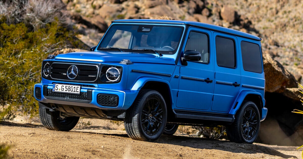 mercedes-benz-first-fully-electric-G-class-580-eq-technology-designboom-fb mercedes-benz-first-fully-electric-G-class-580-eq-technology-designboom-fb