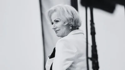 698eced662432-43c64f3a71e6