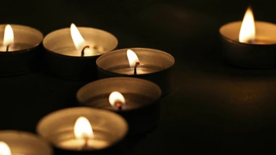 candles-9941198_1280 (1) candles-9941198_1280 (1)