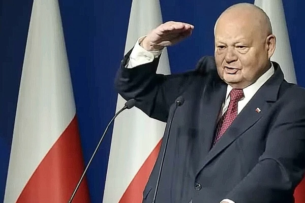 7008adab-3f4c-40e5-b67e-2054b2c573c7