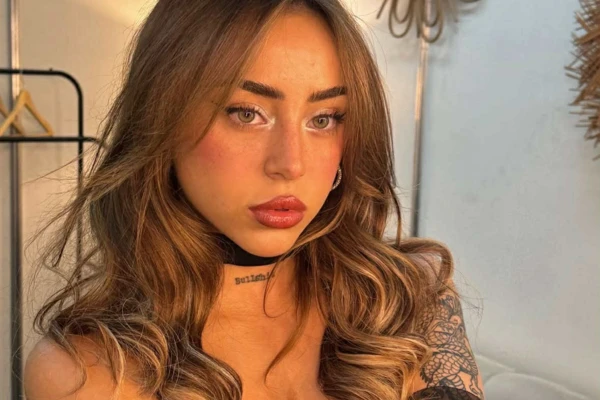 b615bfde-73d6-4342-a983-17da231cf797 b615bfde-73d6-4342-a983-17da231cf797