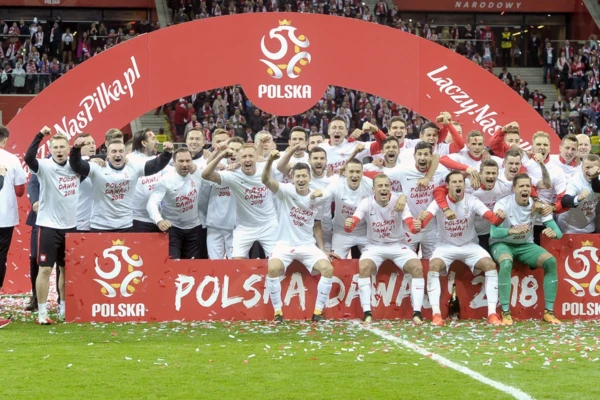 akpa20171008-pol-czar-mp-5706-ae48282a6b64c2539844b0a839230c2e_7c29c3 akpa20171008-pol-czar-mp-5706-ae48282a6b64c2539844b0a839230c2e_7c29c3