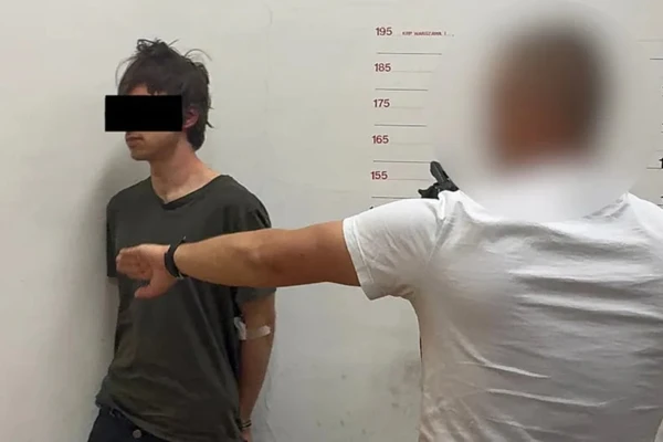 99ad8ae4-5fbc-4627-b60c-c649b3a0eb5a