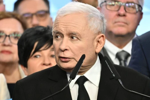 d5749525-0e04-4375-a337-73d924b0cdf8