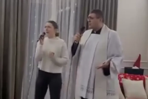 69749a9d81a27-a66e5ace4db2