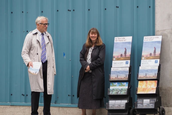 Świadkowie Jehowy Świadkowie Jehowy