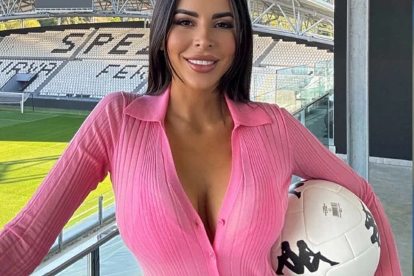 76aa1f94-e84c-4755-b779-13ebac14aca8 76aa1f94-e84c-4755-b779-13ebac14aca8