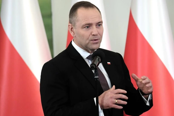 f030a8e8-2288-4c9f-92e4-21f0e04f1759