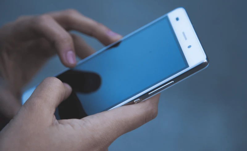 Orange skupuje telefony Orange skupuje telefony