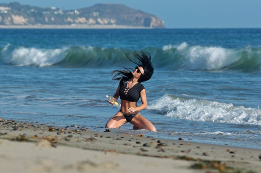 ffn-bright-100616-bacff-52196831-midres-7a85e31a3ca2127a5fd4184772843485_7a56fc ffn-bright-100616-bacff-52196831-midres-7a85e31a3ca2127a5fd4184772843485_7a56fc