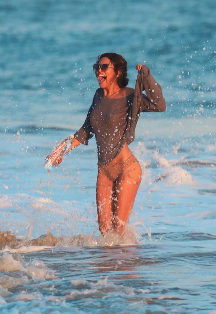 ffn-cjfranco-090816-bacff-52167920-midres-027407b09ecaae78c479fca96a0fbb5f_931999 ffn-cjfranco-090816-bacff-52167920-midres-027407b09ecaae78c479fca96a0fbb5f_931999