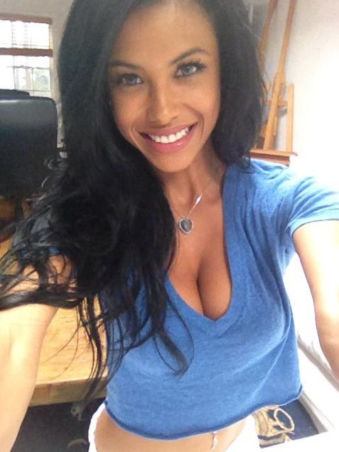 playmate3-14347bfcadc6c657f60564f6b38b29f4_25eddc playmate3-14347bfcadc6c657f60564f6b38b29f4_25eddc