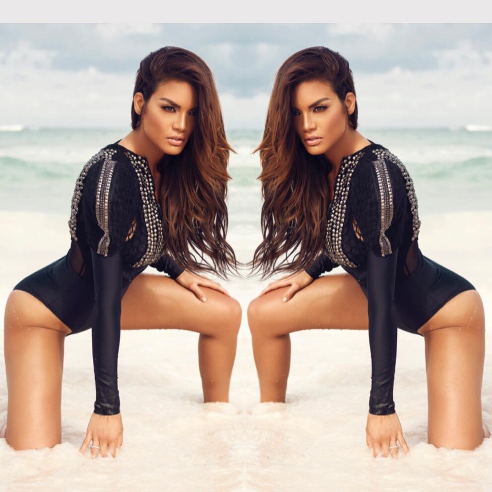 14-1b58e9d6f44ba1558f1c3570b6293aa3_ae0022