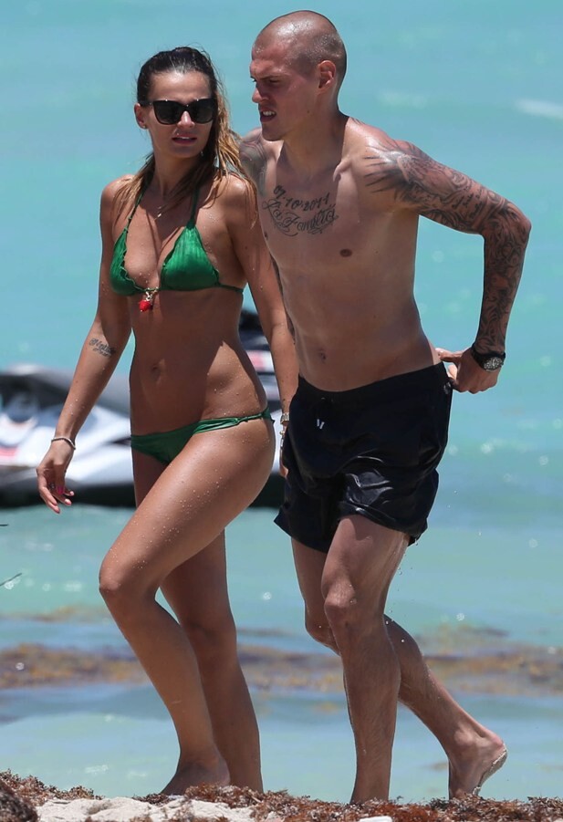 ffn-skrtel-martin-jdg-052214-51425843-0daecffb0aa6f574fdf5f52068d7e165_1f45a6 ffn-skrtel-martin-jdg-052214-51425843-0daecffb0aa6f574fdf5f52068d7e165_1f45a6
