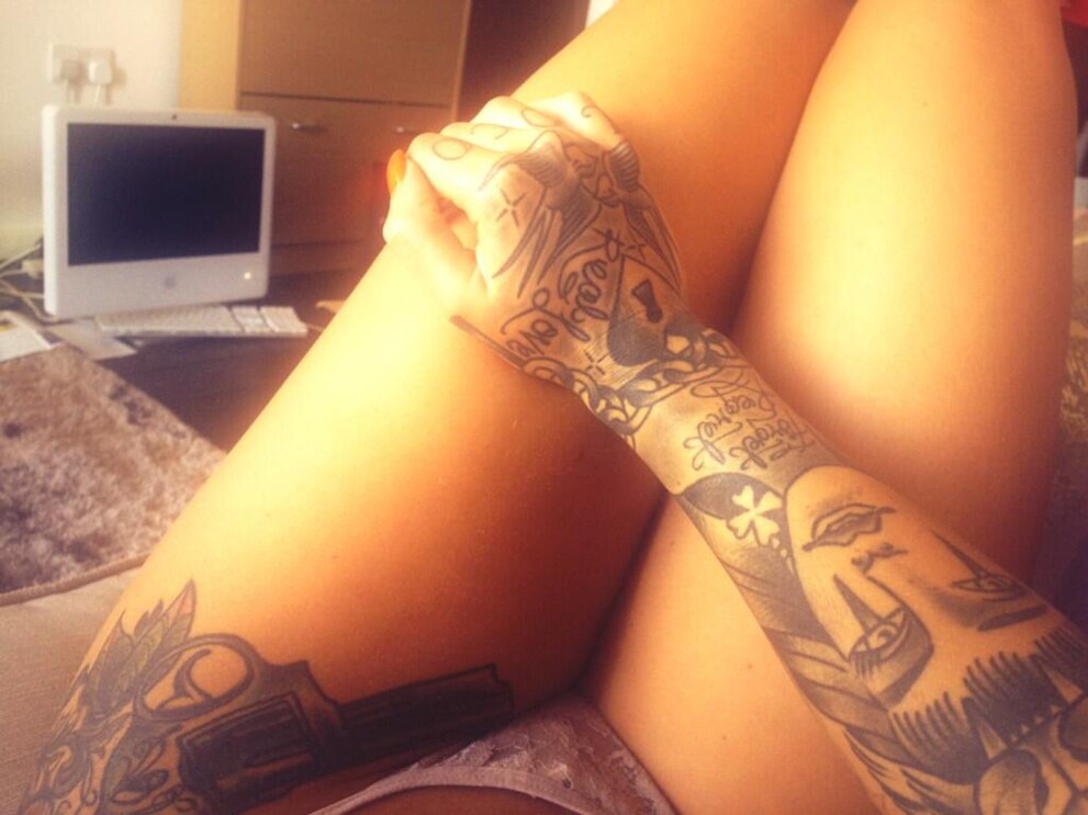 bvvx6t6iuaewihr-jpg-large-2eaa595b8306d796efd69c98b5d218d1_e106c3 bvvx6t6iuaewihr-jpg-large-2eaa595b8306d796efd69c98b5d218d1_e106c3