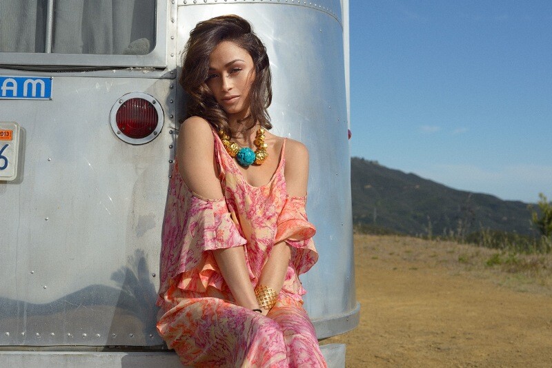 ffn-santana-cara-ff04-exc-041213-51065918-0262428672655344635ab1347cb84f86_e7c0d4 ffn-santana-cara-ff04-exc-041213-51065918-0262428672655344635ab1347cb84f86_e7c0d4