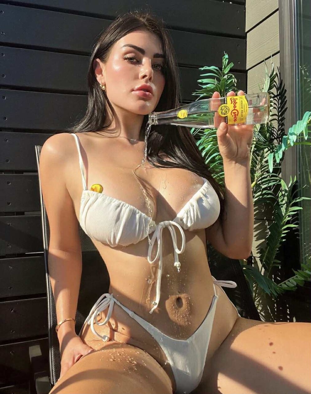 09e8b8d7-a22a-4f9f-ab75-6e0fd28418b5 09e8b8d7-a22a-4f9f-ab75-6e0fd28418b5