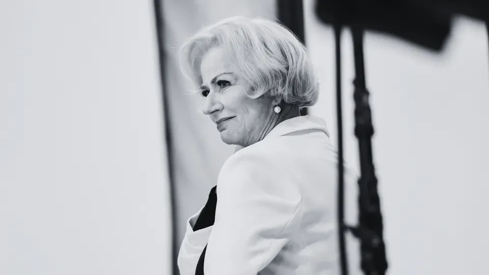 698eced662432-43c64f3a71e6