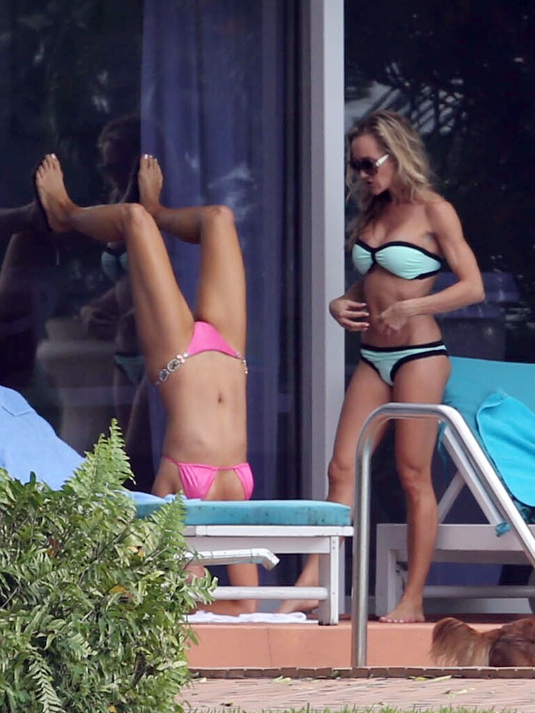 ffn-krupa-joanna-vem-111013-51257826-52a3f1b1565ca7696b83d1622c6d0772_9b278e ffn-krupa-joanna-vem-111013-51257826-52a3f1b1565ca7696b83d1622c6d0772_9b278e