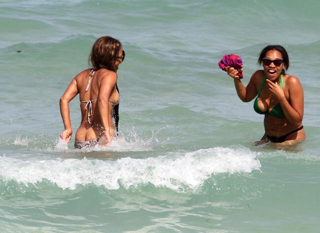 ffn-milan-christina-brj-071912-50837836-f7c3af4842f781f5fbb32e80a7a56d40_62ae2b ffn-milan-christina-brj-071912-50837836-f7c3af4842f781f5fbb32e80a7a56d40_62ae2b