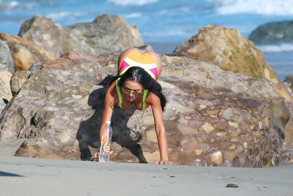 ffn-valfit-021016-bacff2-51966847-8e554a7a490ec59ab8d8204514e66e04_58c04a ffn-valfit-021016-bacff2-51966847-8e554a7a490ec59ab8d8204514e66e04_58c04a