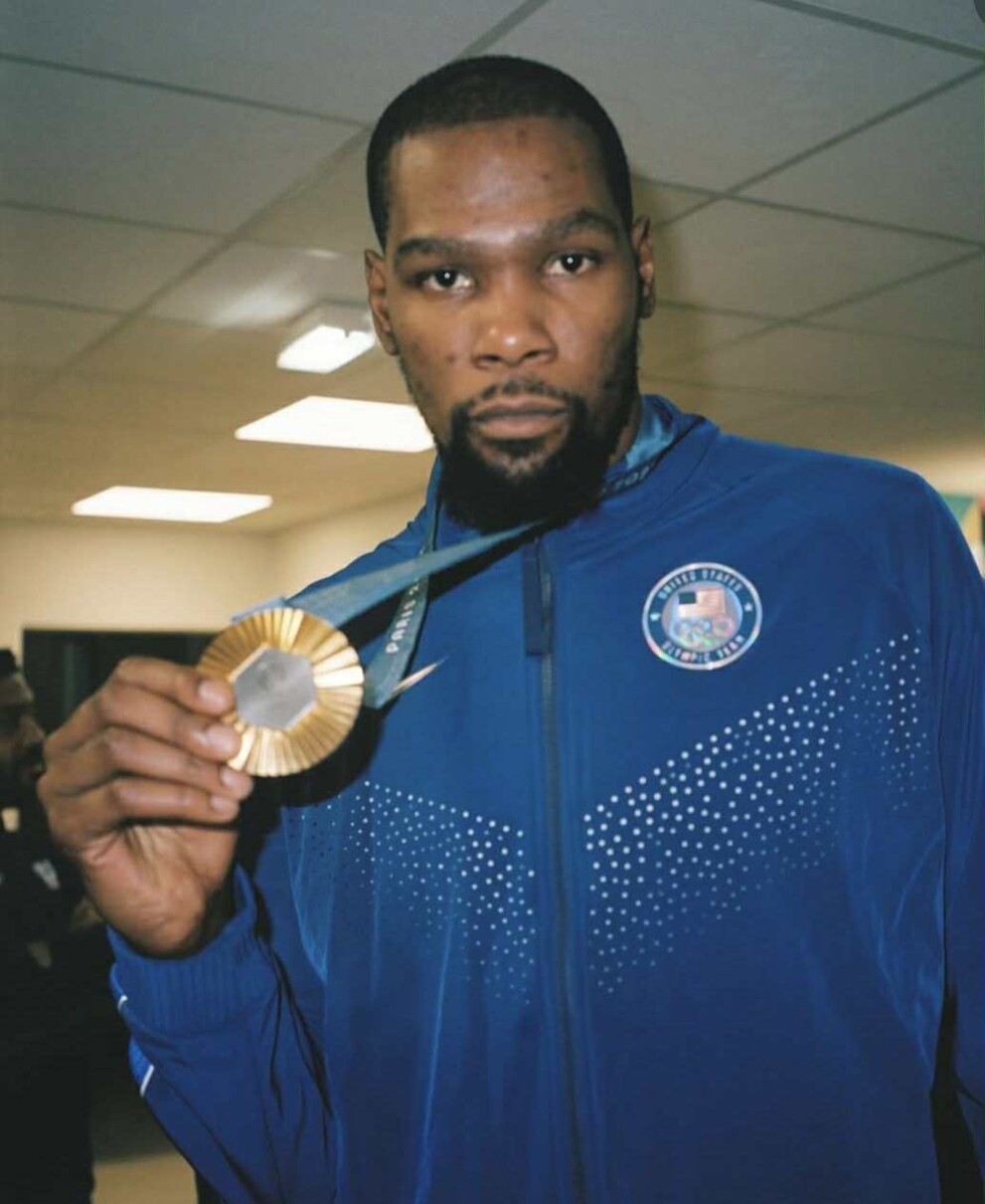 57b95c4f-06f2-4048-ba3c-2316dbf261cc 57b95c4f-06f2-4048-ba3c-2316dbf261cc