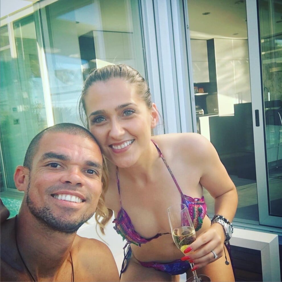 13732191-640611299450632-1906465509-n-8edcd385d4e25ee26007c4f1e3bc1d6d_36f790 13732191-640611299450632-1906465509-n-8edcd385d4e25ee26007c4f1e3bc1d6d_36f790