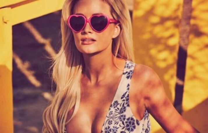 holly2-f144b3610e592f65784e1a387b9b194e_9fbfc2