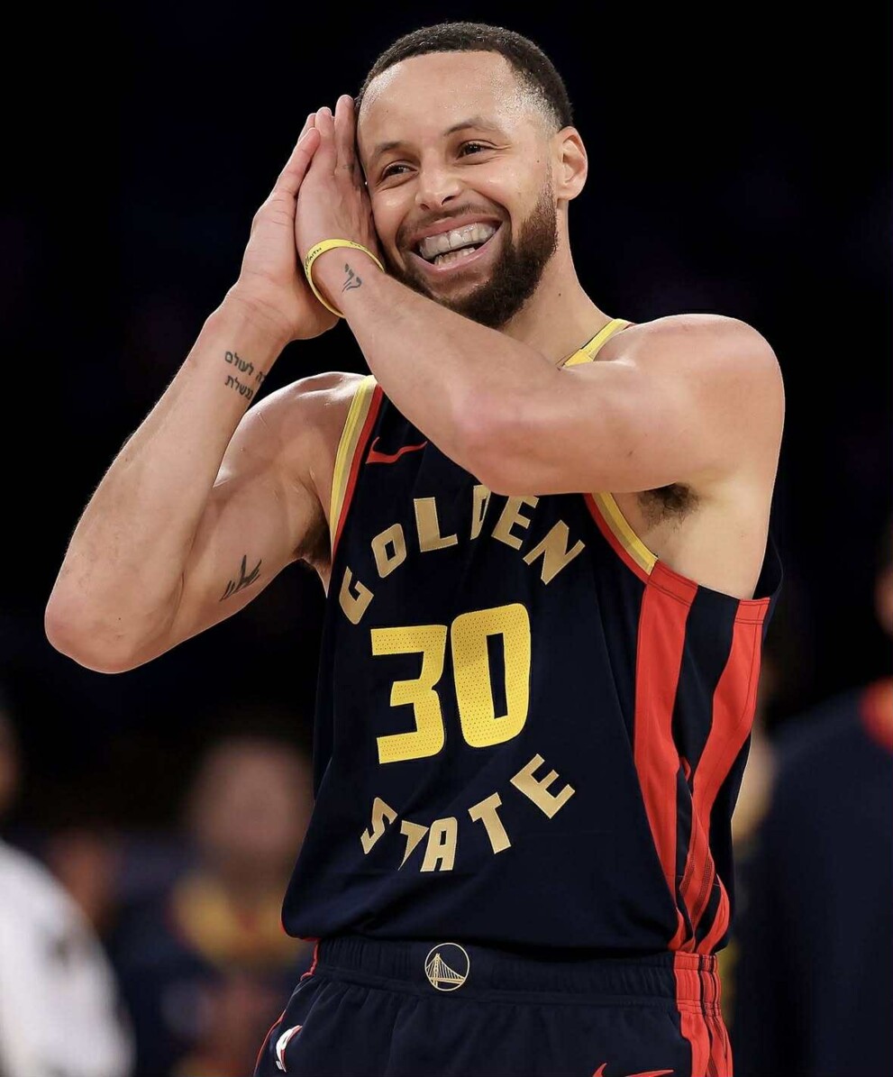 09a2ab46-ceeb-4b2b-923a-dce33bfaf4ed 09a2ab46-ceeb-4b2b-923a-dce33bfaf4ed