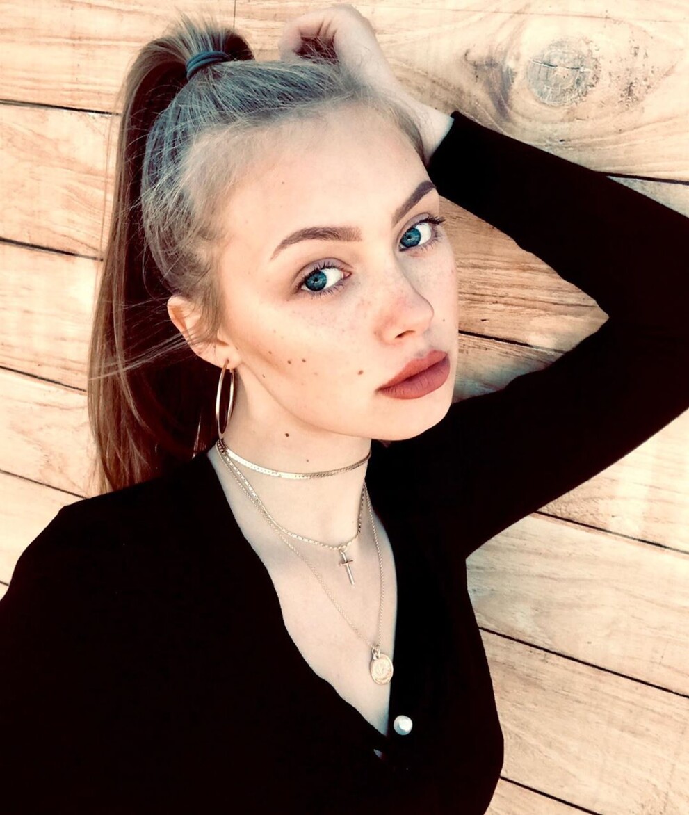 gracja-09aa6235641a5ea3ff6a5f2c62085d44_6b7f57 gracja-09aa6235641a5ea3ff6a5f2c62085d44_6b7f57