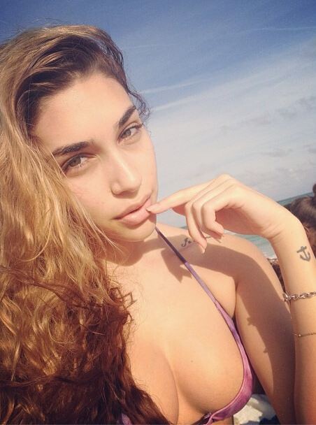 chantel-jeffries-justin-bieber-pics-10-24101a811aae5e695257f910bf6c5c96_1e2417 chantel-jeffries-justin-bieber-pics-10-24101a811aae5e695257f910bf6c5c96_1e2417
