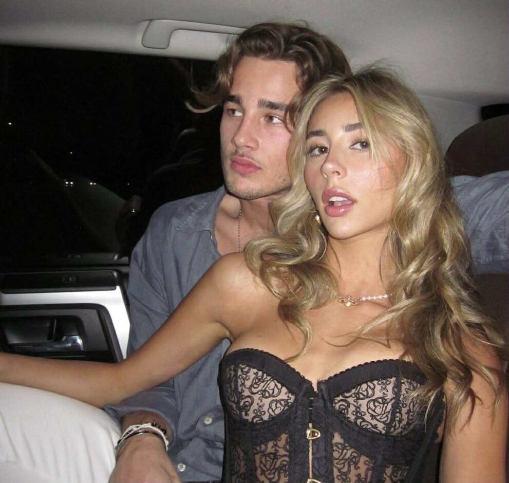 19f0937b-d30e-45d0-b7bf-8ce20786e3af 19f0937b-d30e-45d0-b7bf-8ce20786e3af