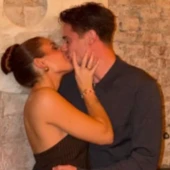 Nicola Zalewski z dziewczyną